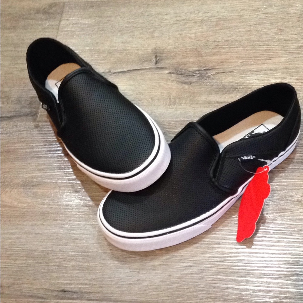 new womens black leather vans shoes tags 8.5
